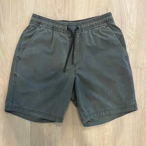 Olive Green Men's Bear Bottom 7” Athletic Shorts - Small